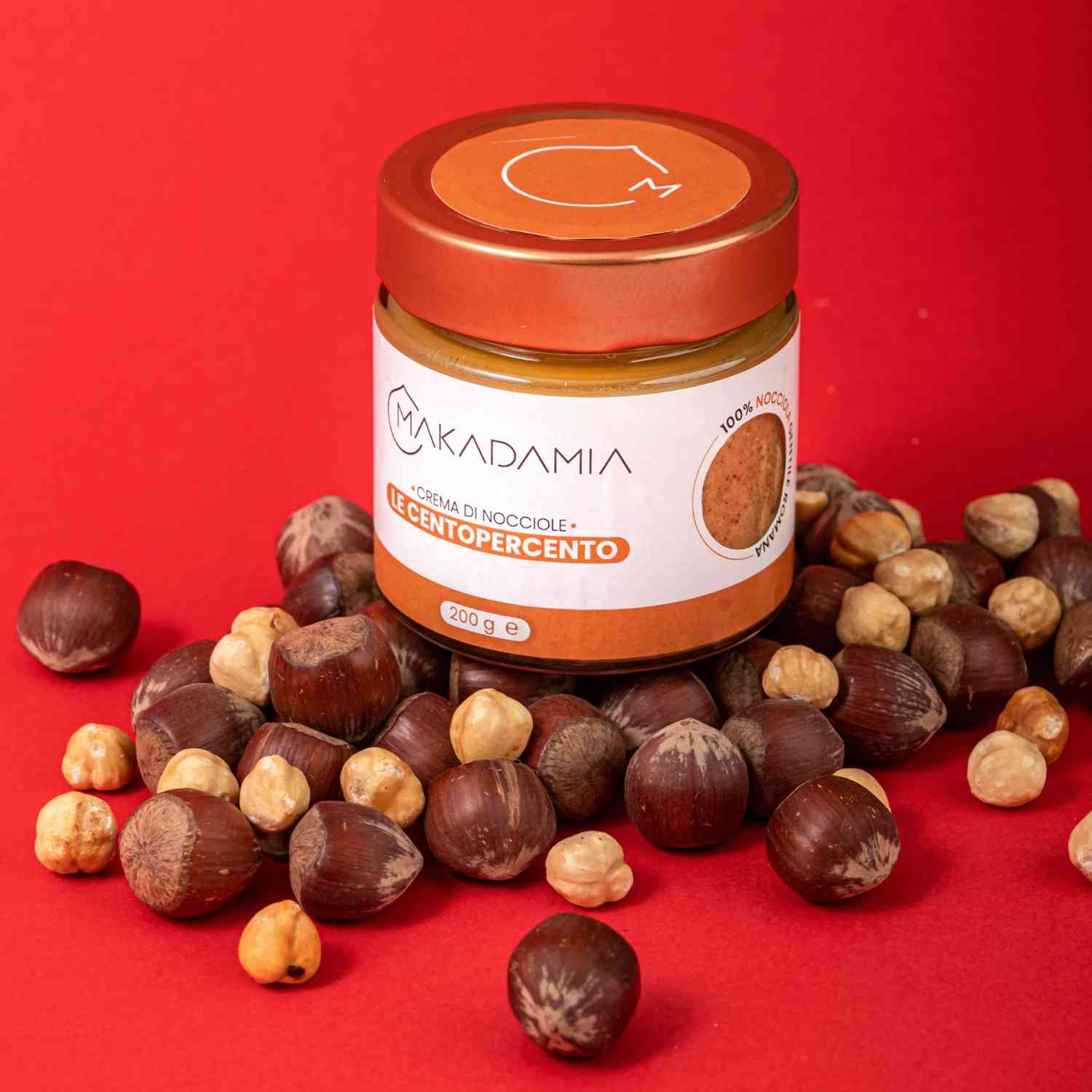 crema spalmabile alle nocciole laziali