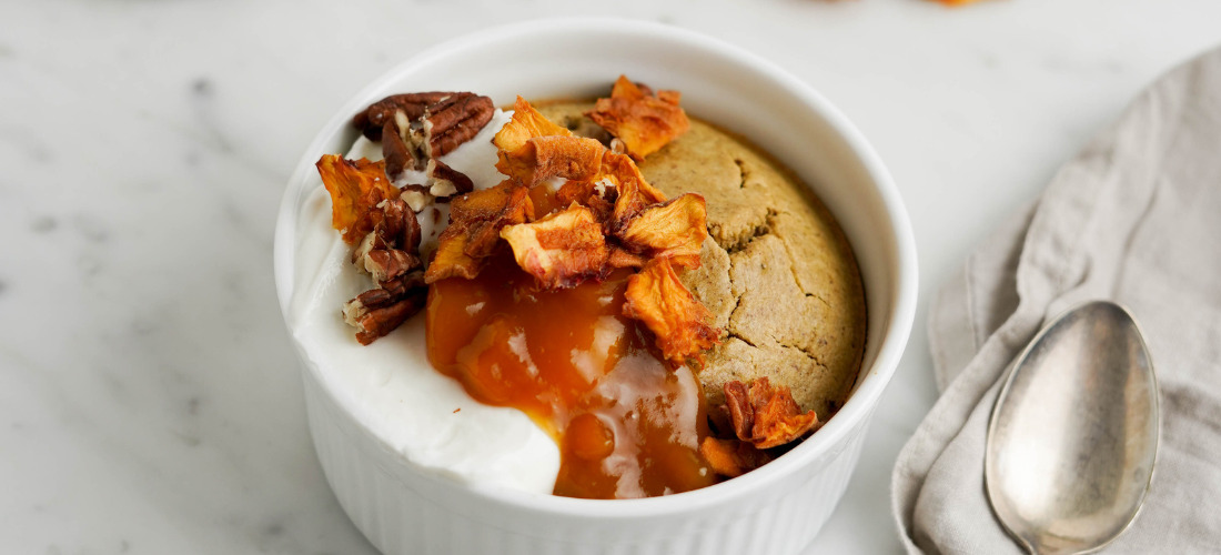 Baked Oats pesca e noci pecan