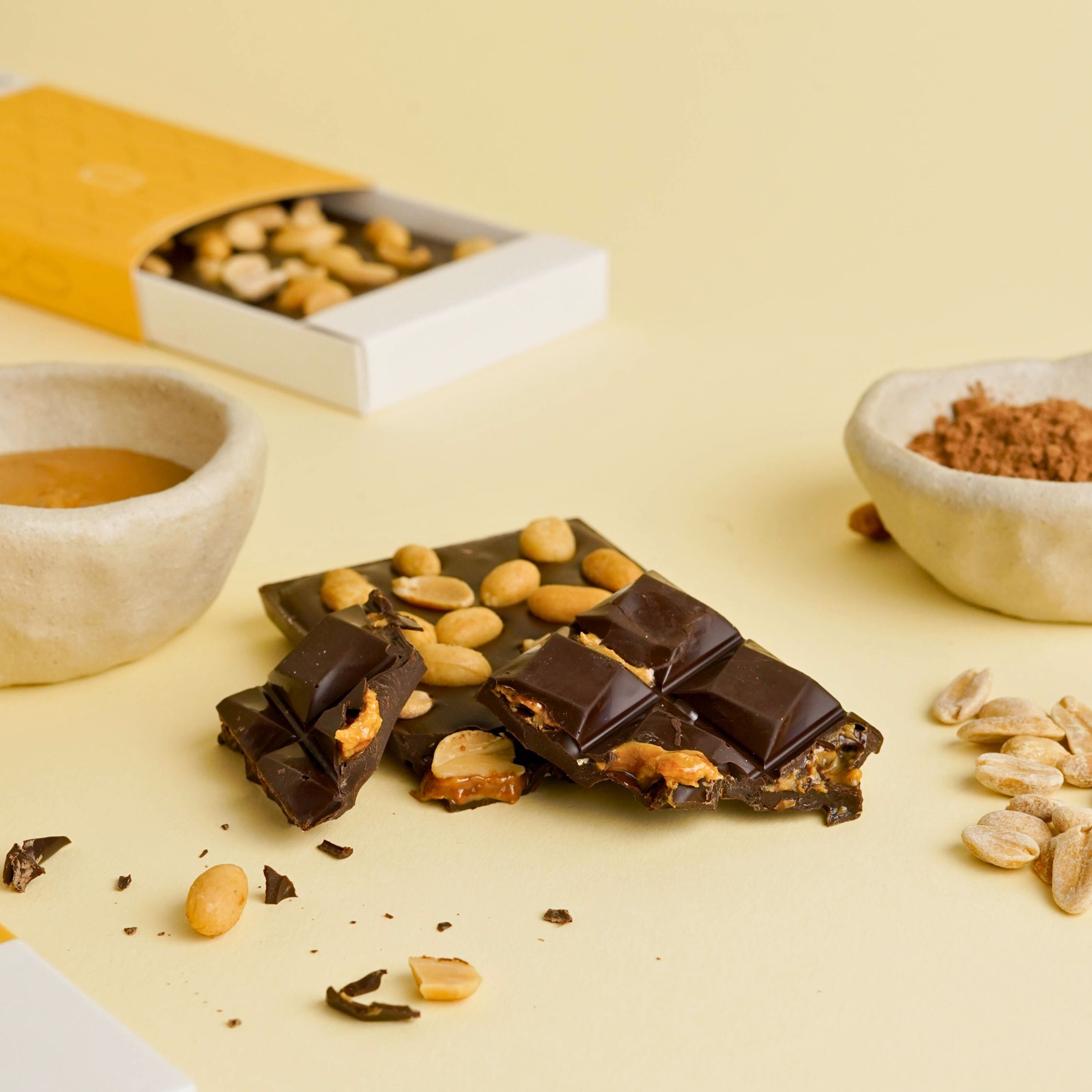 Tavoletta di Cioccolato e Arachidi