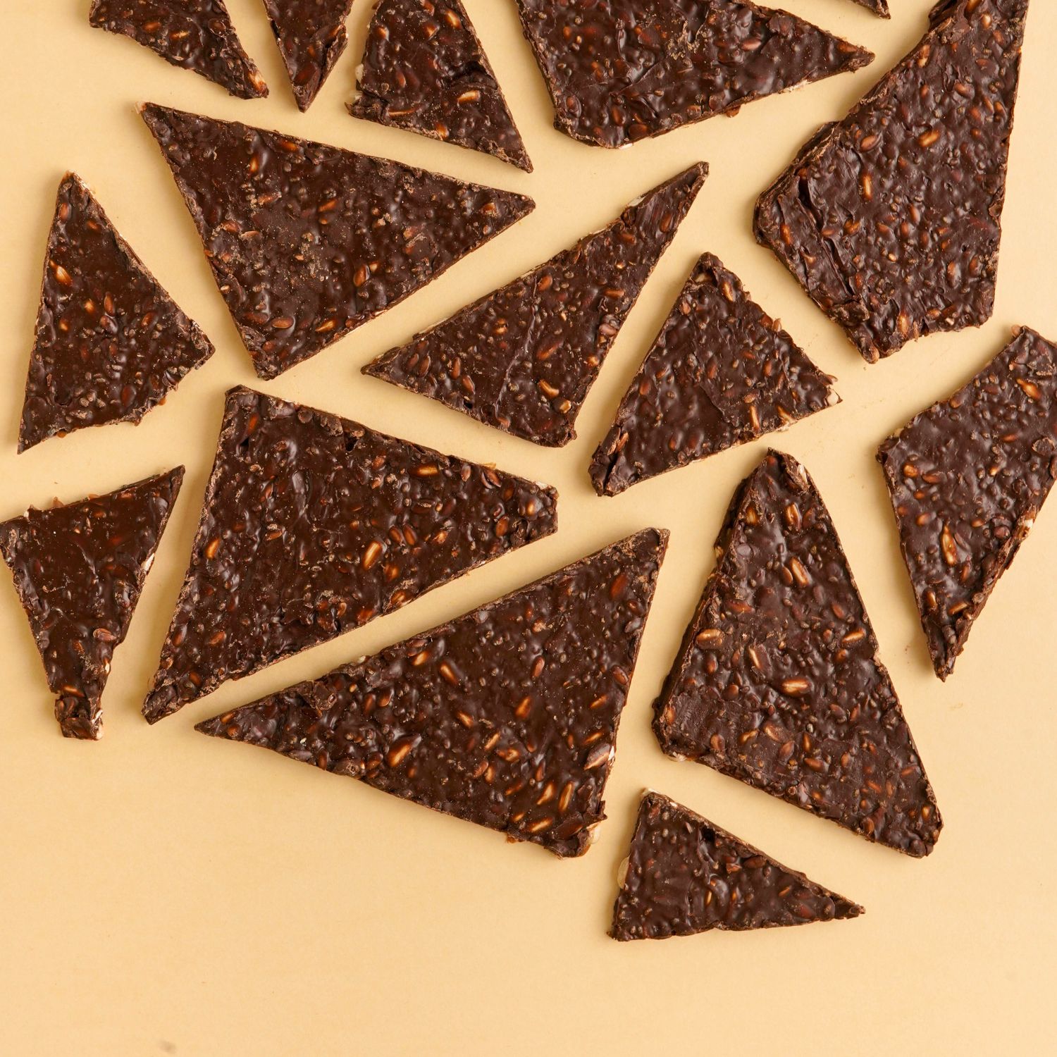 Crackers di Semi e Cioccolato
