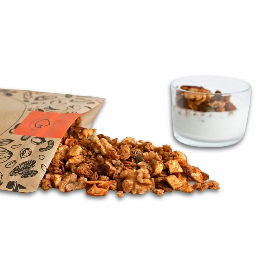 APPLE CINNAMON GRANOLA makadamia