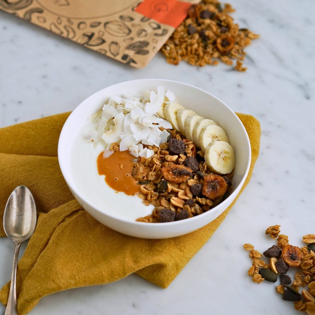 CHOCO BANANA GRANOLA makadamia