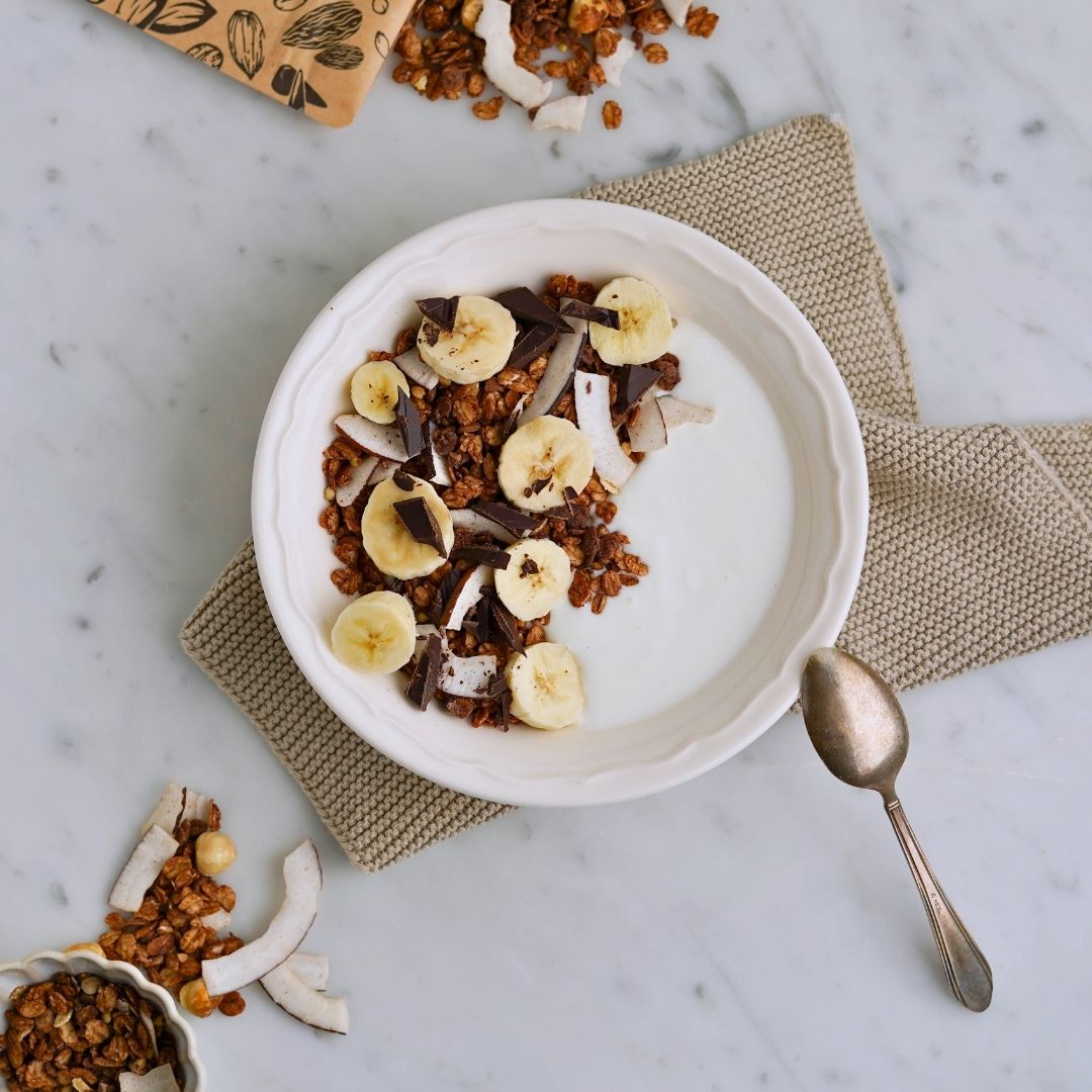 CHOCO BANANA GRANOLA makadamia