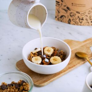 CHOCO BANANA GRANOLA makadamia