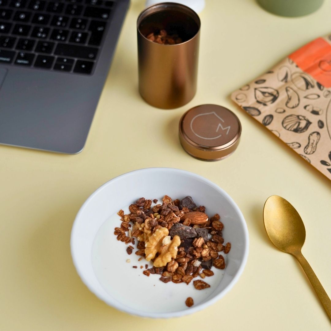 DARK CHOCO GRANOLA makadamia