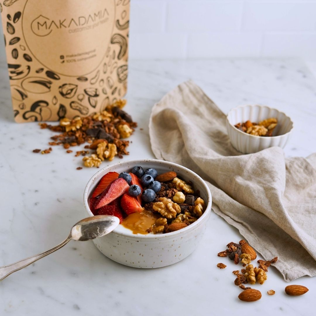 DARK CHOCO GRANOLA makadamia