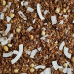 DARK COCONUT GRANOLA makadamia