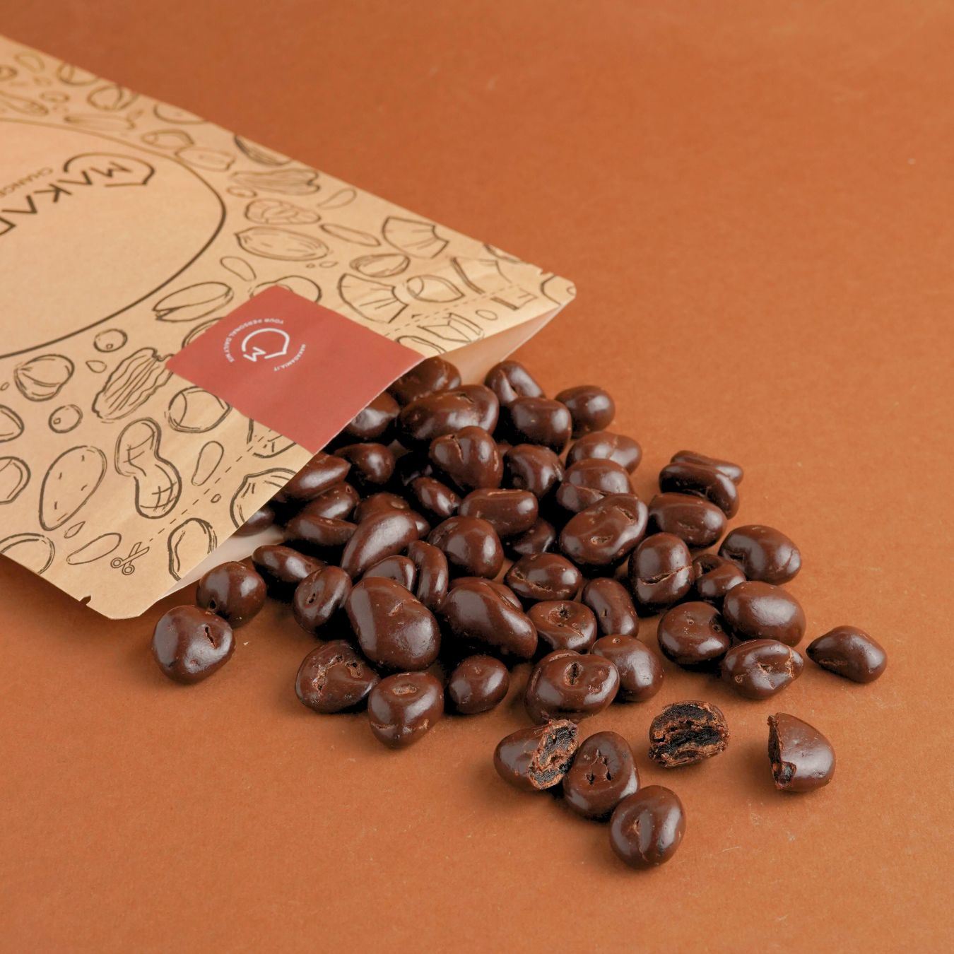 Mirtillo rosso ricoperto di cioccolato