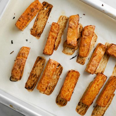 Tofu stiks alle arachidi